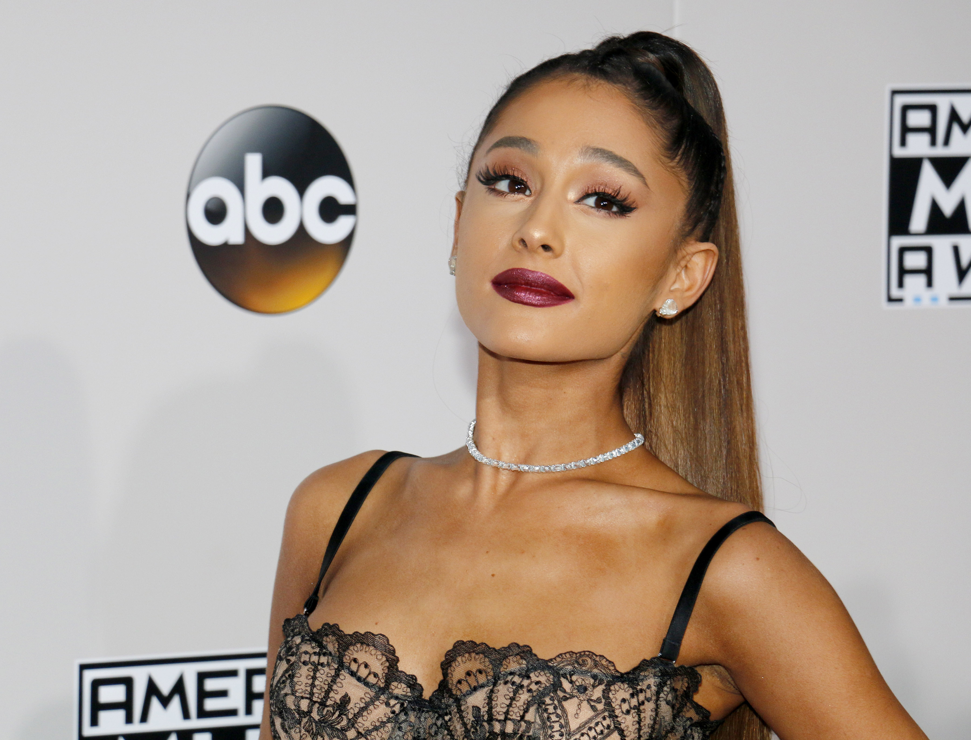 Ariana Grande Is The New Queen Of Instagram: What Can We Learn From Her  Strategy?